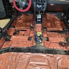 Audi 2010 Quatro ses yalıtım sonrası zemin
