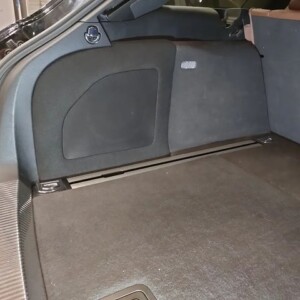 Audi Ses Sistemi Bewith subwoofer kapaklı