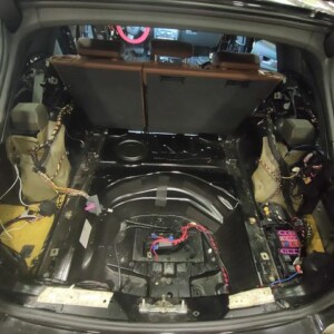 Audi 2010 Quatro fabrika ses yaıtım seviyesi bagaj