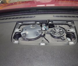 alfa-romeo-junior-ibrida-ses-sistemi center hoparlör